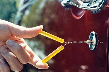 community Locksmith Store Bridgewater, MA 508-217-6415 - broken-key-extraction